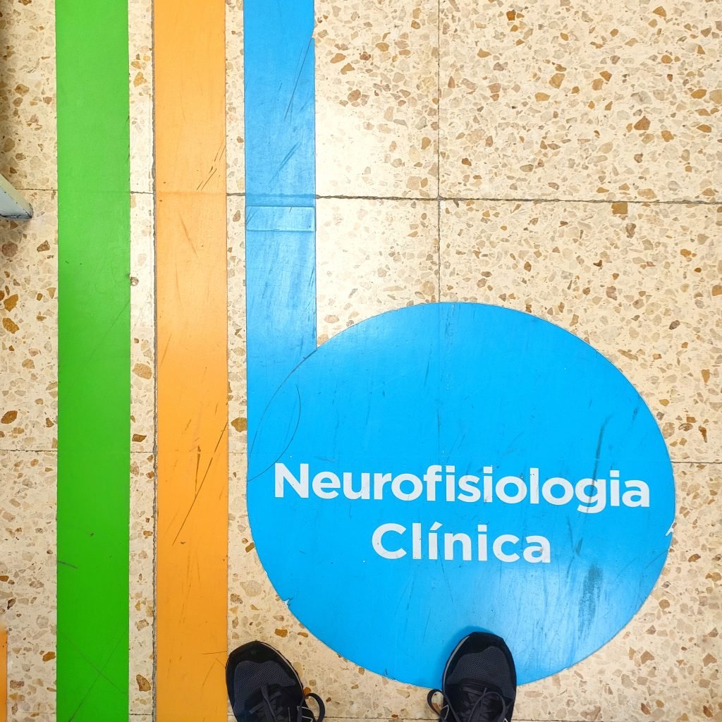 Segui la linea arancione. Accessibilità e diritto alla salute.